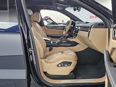 صورة مصغرة 16 لـ 2019 Porsche CAYENNE