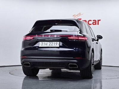 صورة 4 لـ 2019 Porsche CAYENNE