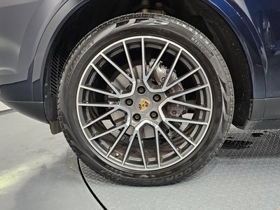 صورة 6 لـ 2019 Porsche CAYENNE