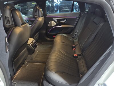 MERCEDES-BENZ EQS - 9