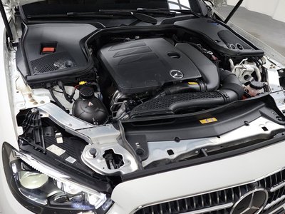 MERCEDES-BENZ E-CLASS - 7