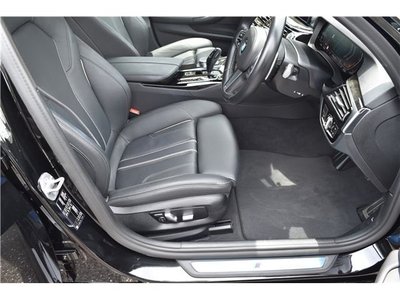 صورة مصغرة 37 لـ 2021 BMW 5 SERIES