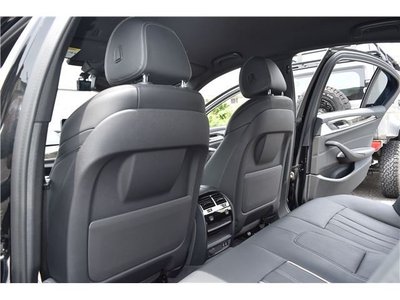 صورة مصغرة 46 لـ 2021 BMW 5 SERIES