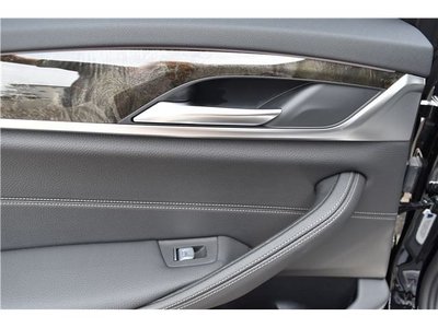صورة مصغرة 45 لـ 2021 BMW 5 SERIES