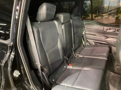2025 Toyota LAND CRUISER 250 photo 9