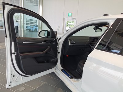 2024 BMW X4 缩略图 52
