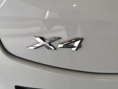 2024 BMW X4 缩略图 17