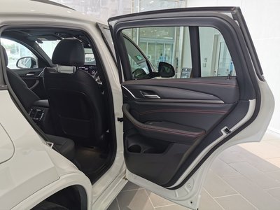 2024 BMW X4 缩略图 47