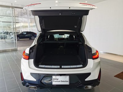 2024 BMW X4 缩略图 62