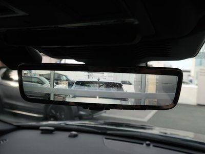 LAND ROVER DISCOVERY SPORT - 8