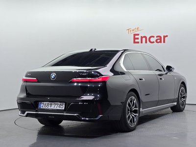 BMW 7 SERIES - 3