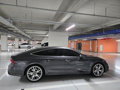 AUDI A7 - 4