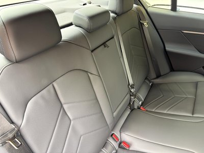 2026 BMW 5 SERIES 缩略图 27
