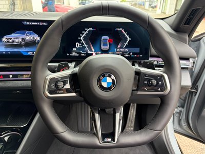 2026 BMW 5 SERIES 缩略图 36