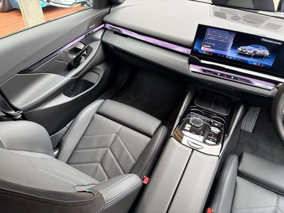 2026 BMW 5 SERIES 缩略图 35