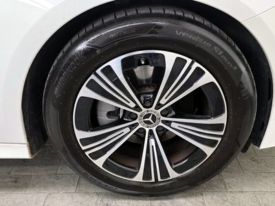 MERCEDES-BENZ E-CLASS - 6