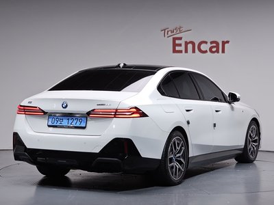 BMW I5 - 3