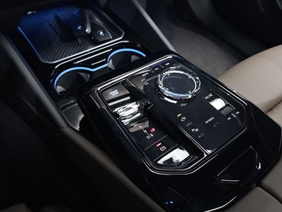 2025 BMW I5 — миниатюра 12