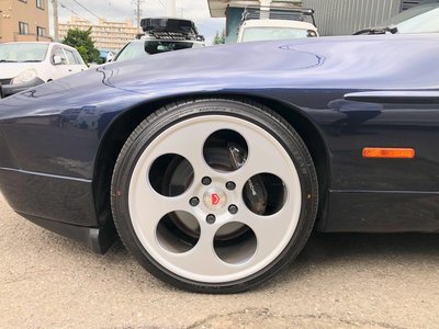 PORSCHE 928 - 7