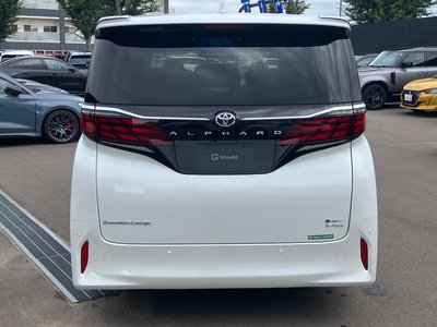 2025 Toyota ALPHARD 照片 6