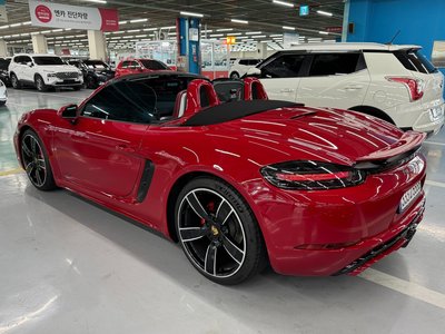 PORSCHE 718 BOXSTER - 3