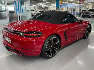 PORSCHE 718 BOXSTER - 2