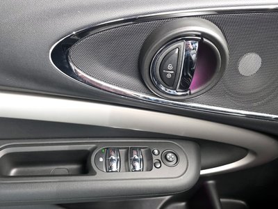 2023 MINI COOPER S CLUBMAN — миниатюра 31