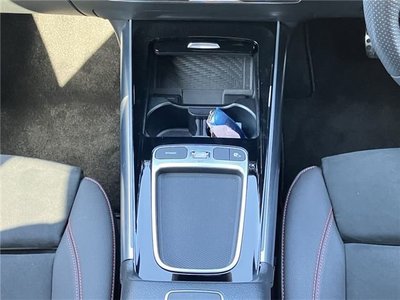 2024 Mercedes-BENZ EQA — миниатюра 12
