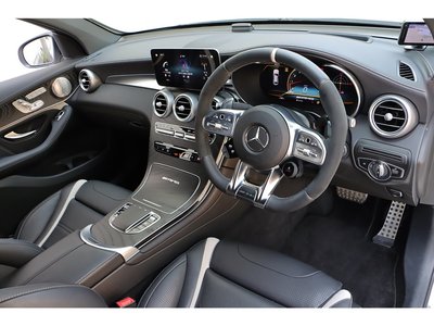 2021 Mercedes-BENZ GLC AMG — фото 10