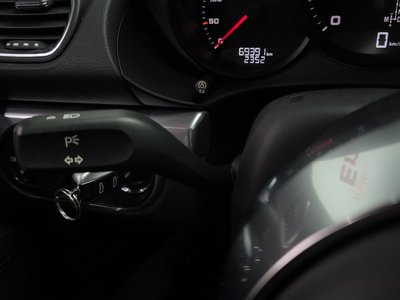 2018 Porsche 718 thumbnail 28