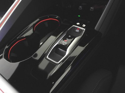 صورة 10 لـ 2025 AUDI Q5