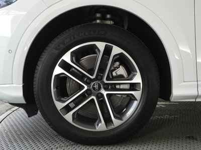صورة 7 لـ 2025 AUDI Q5