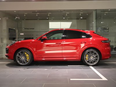 PORSCHE CAYENNE COUPE - 9