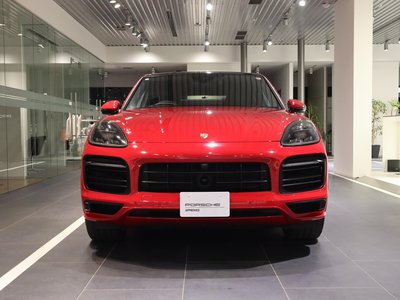 PORSCHE CAYENNE COUPE - 3