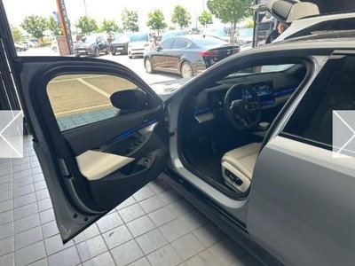 BMW 5 SERIES - 6