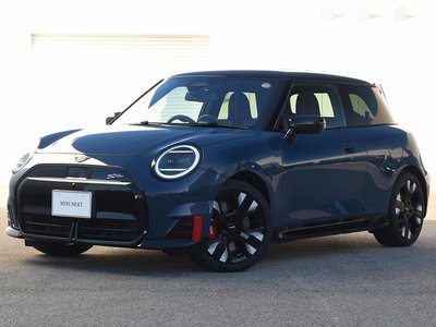 2025 MINI COOPER photo 1