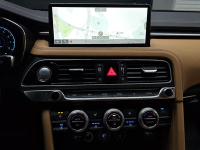 2022 Genesis THE NEW G70 — миниатюра 19