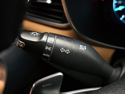 2022 Genesis THE NEW G70 — миниатюра 29