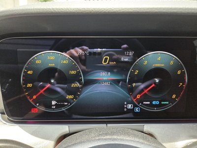 صورة 8 لـ 2023 Mercedes-BENZ CLS