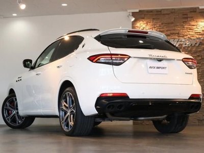 MASERATI LEVANTE - 2