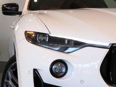 MASERATI LEVANTE - 3