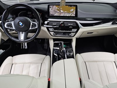 BMW 5 SERIES - 5