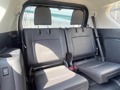 TOYOTA LAND CRUISER PRADO - 10