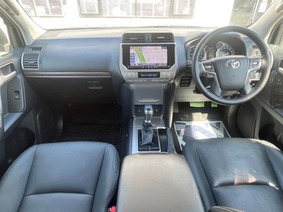 TOYOTA LAND CRUISER PRADO - 2