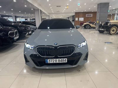 BMW 5 SERIES - 2