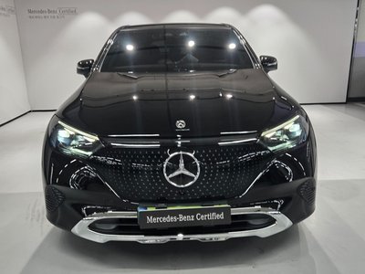 MERCEDES-BENZ EQE - 7
