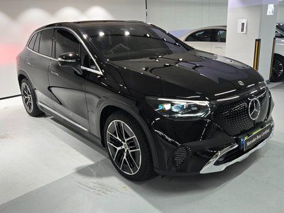 MERCEDES-BENZ EQE - 5