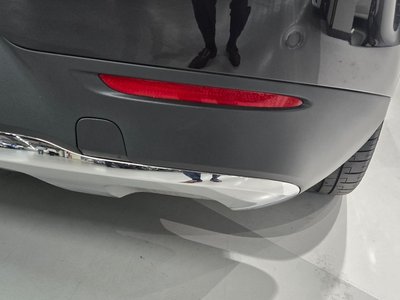 MERCEDES-BENZ EQE - 10