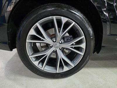 AUDI Q8 - 6
