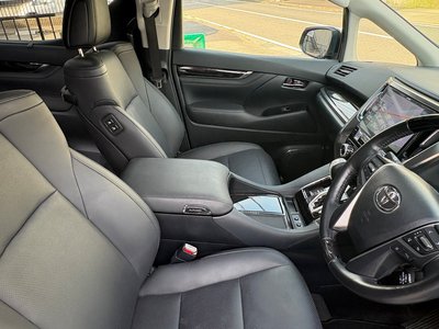 2021 Toyota ALPHARD 照片 14